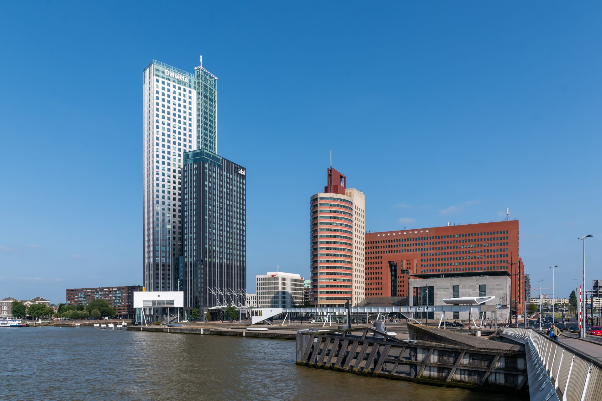 Office spaces in Wilhelminatoren | prominent location | Rotterdam - De  Lobel & Partners - EN - De Lobel & Partners – EN